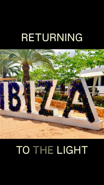 A few days between mountains, silence and old stones.Then back to Ibiza.
Back to salt, light and Mediterranean air.Different landscapes.
Same search for balance.Pedro R. • The Expat Biohacker • Ibiza
#Ibiza
#MediterraneanLifestyle
#SlowLiving
#ExpatLife
#TheExpatBiohacker